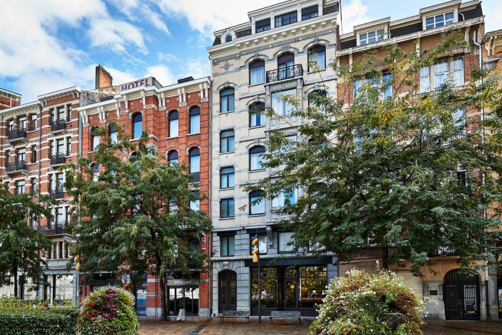 Urban Yard Hotel